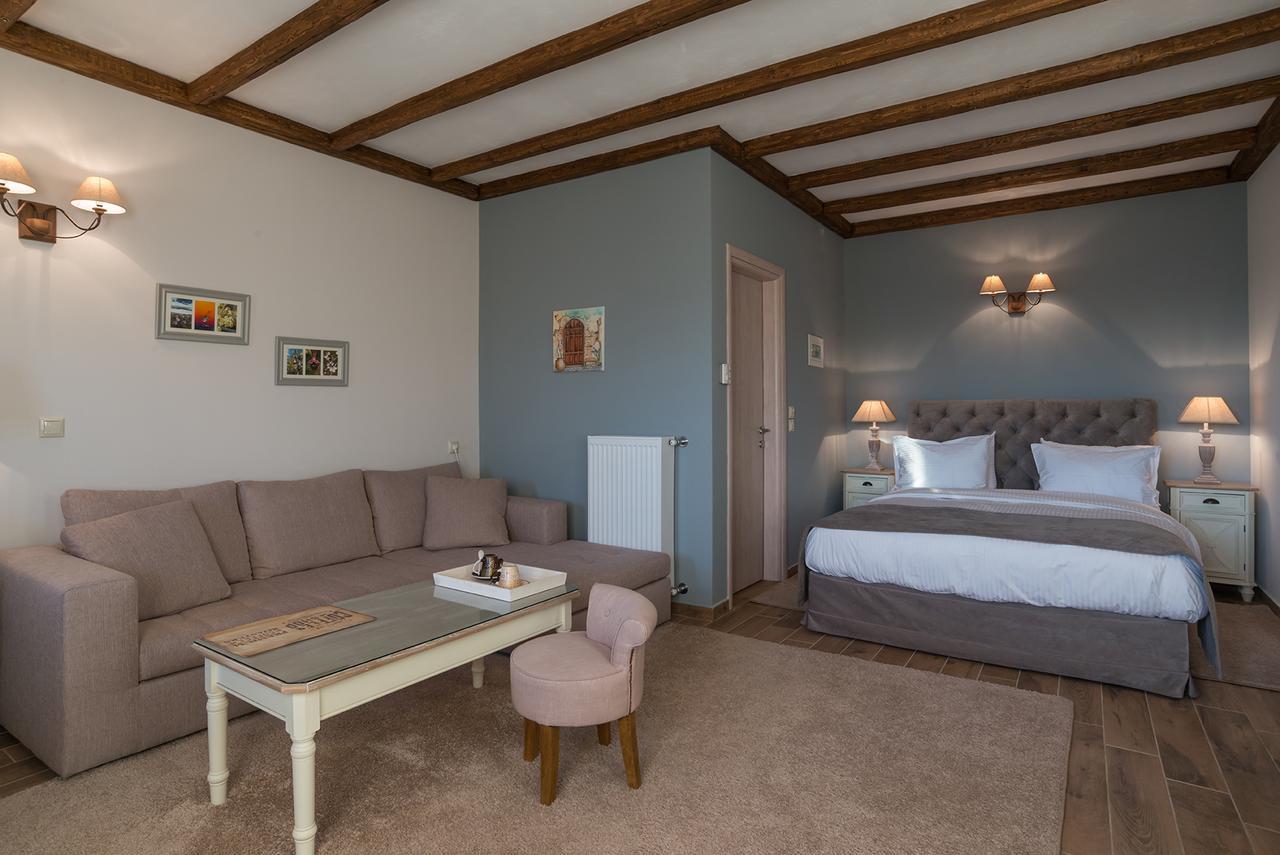 Almondhouse Suites With Fireplace - Adults Only Αράχωβα Εξωτερικό φωτογραφία